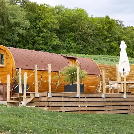 Nuit Insolite : Tonneau Enchante Cormoyeux Exterior photo